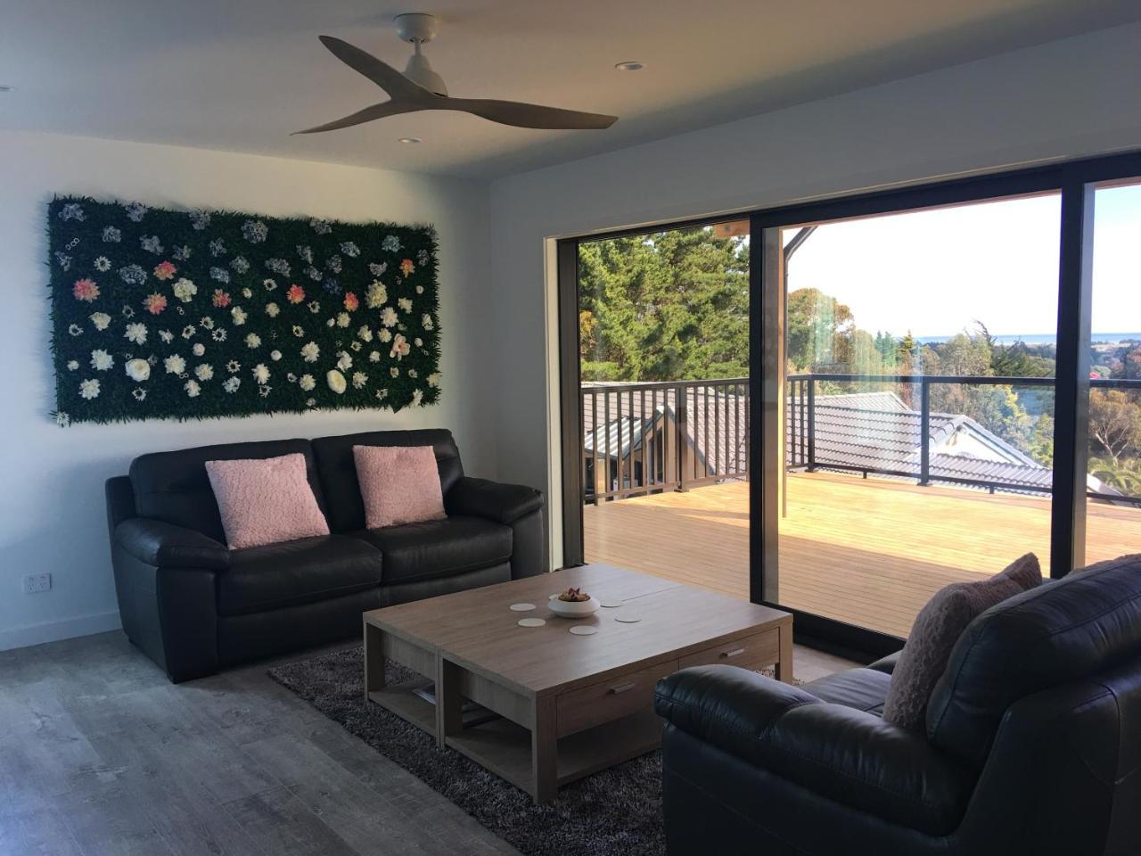 Villa Little House On The Hill Whanganui Esterno foto