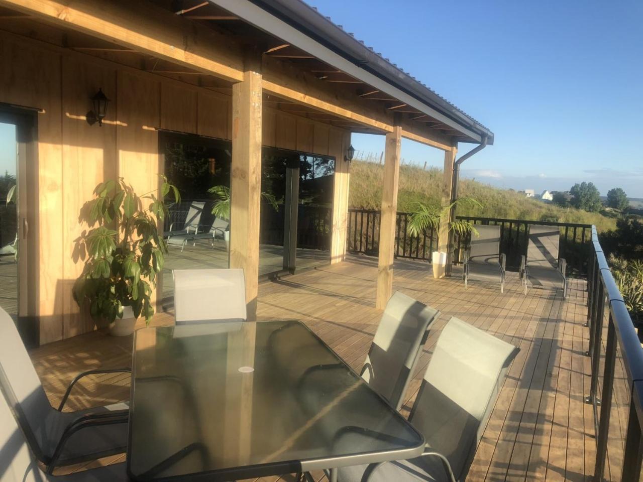 Villa Little House On The Hill Whanganui Esterno foto